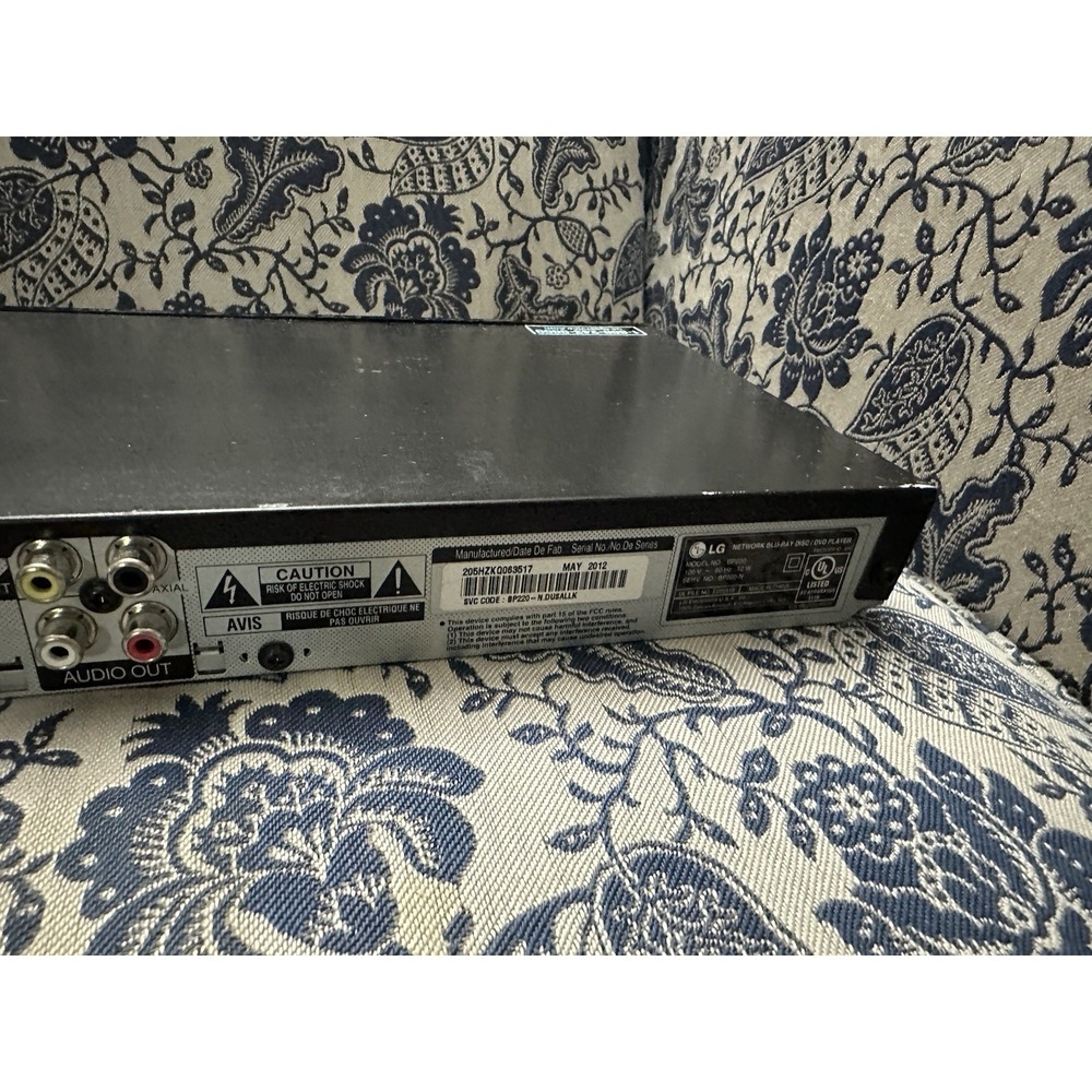 LG BP220 Blu-ray / DVD Player USB HDMI Ethernet Network No Remote Tested Working - Picture 9 of 13